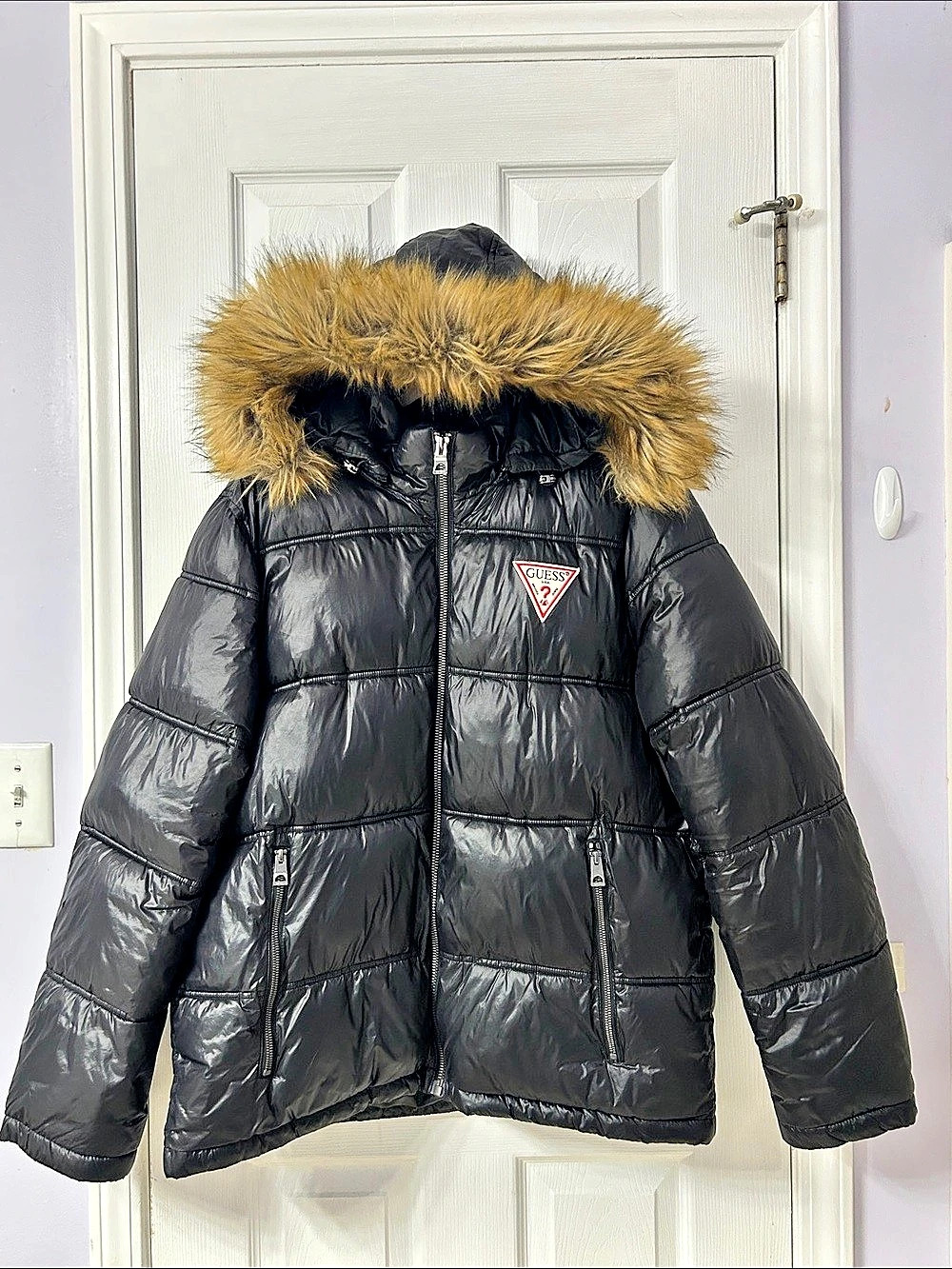 GUESS Black Men’s Puffer Jacket with removable hood XL Like New